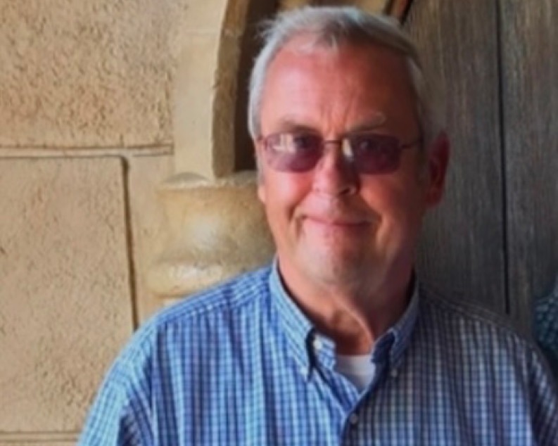 Larry Hunt