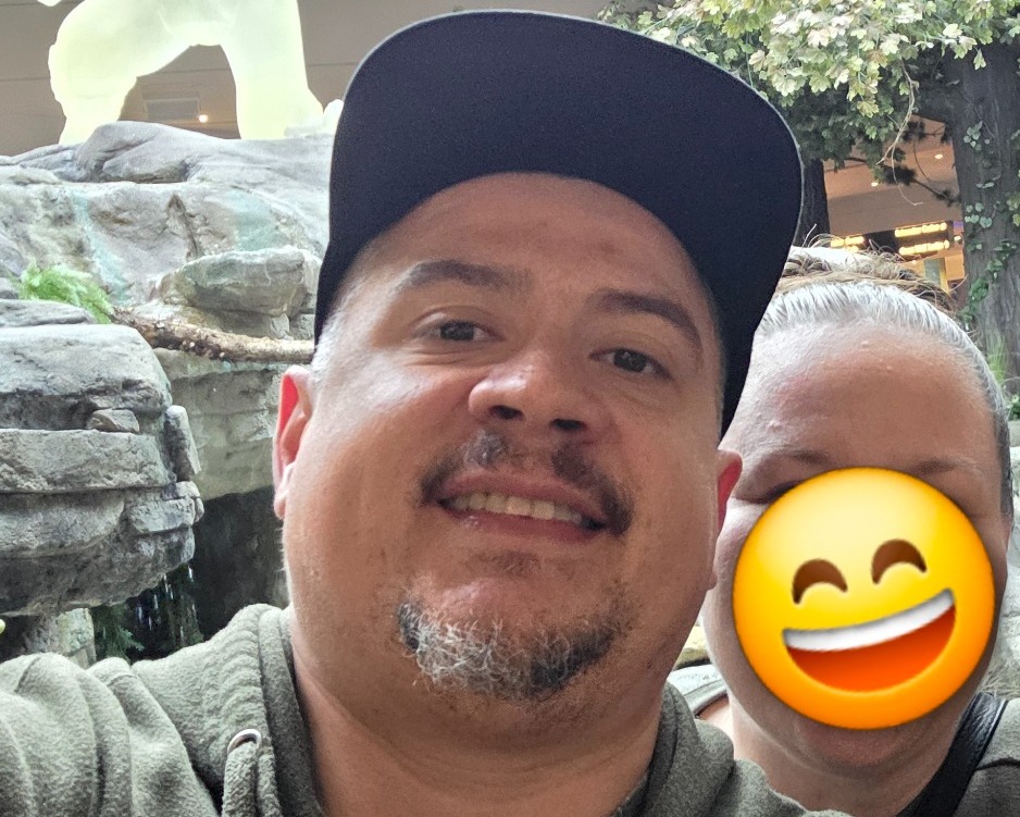 Hector L Fernandez Jr