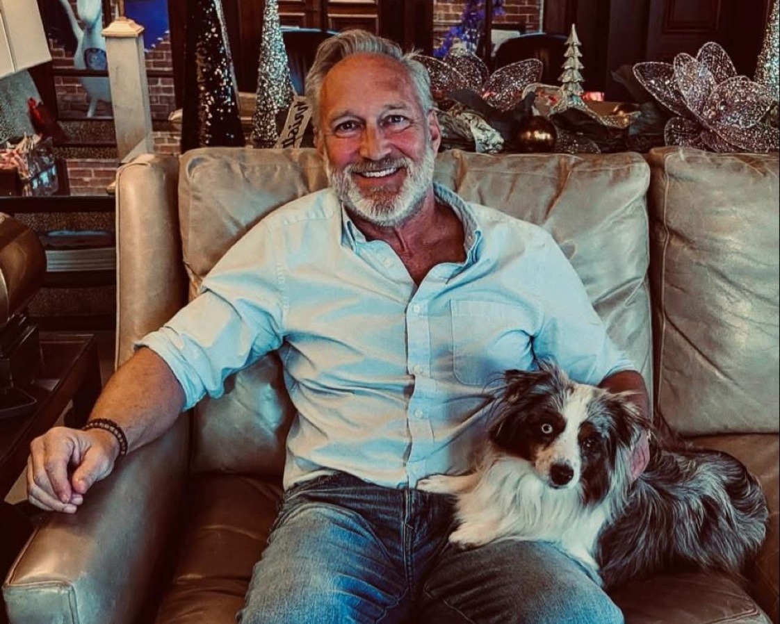 Daniel Elliott