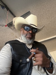 FRANK MOORER