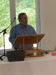 Wayne Andrews
