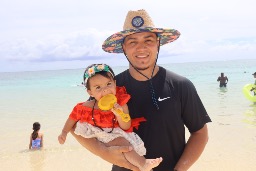 Bryan Flores 