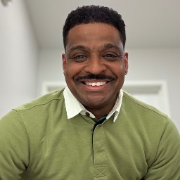 Sean Burns