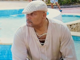 Johnny Davis