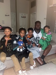 DaVaughn White